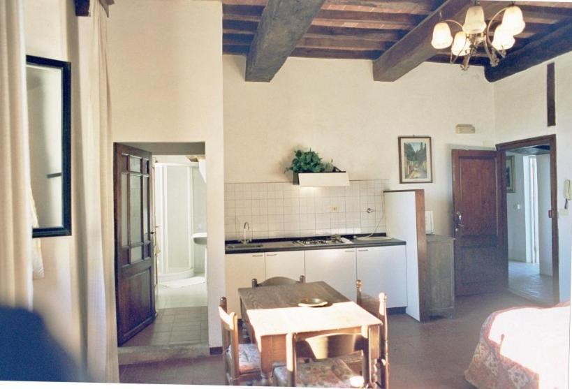 Vila Agriturismo Il Palazzaccio Galliano Exteriér fotografie