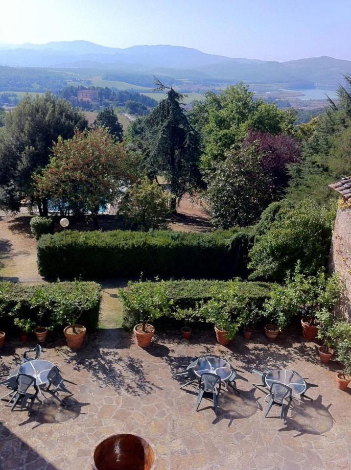 Vila Agriturismo Il Palazzaccio Galliano Exteriér fotografie